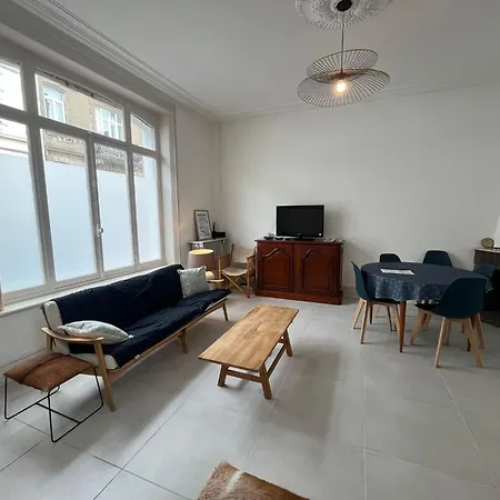 Jolie Maison 6pers Wifi Billard Nyaraló *