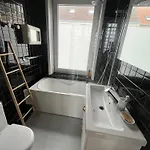Feriehus Jolie Maison - 6Pers Avec Billard, Cour, Garage Et Borne De Recharge *