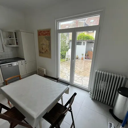 Jolie Maison - 6pers Avec Billard, Cour, Garage Et Borne De Recharge * בולון-סור-מאר